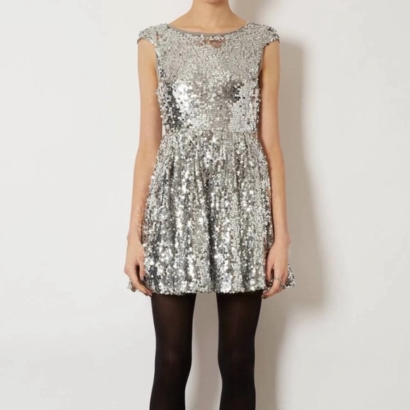 NWT Topshop Silver Sequin Low Back Fit & Flare Mini Dress - 6 - Picture 16 of 16